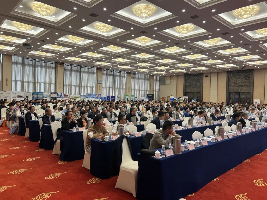 2024新澳门免费原料网